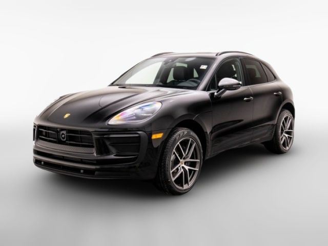 2025 Porsche Macan Base