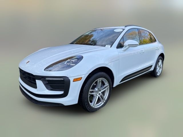 2025 Porsche Macan Base