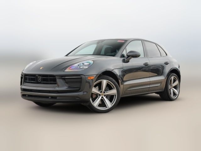 2025 Porsche Macan Base