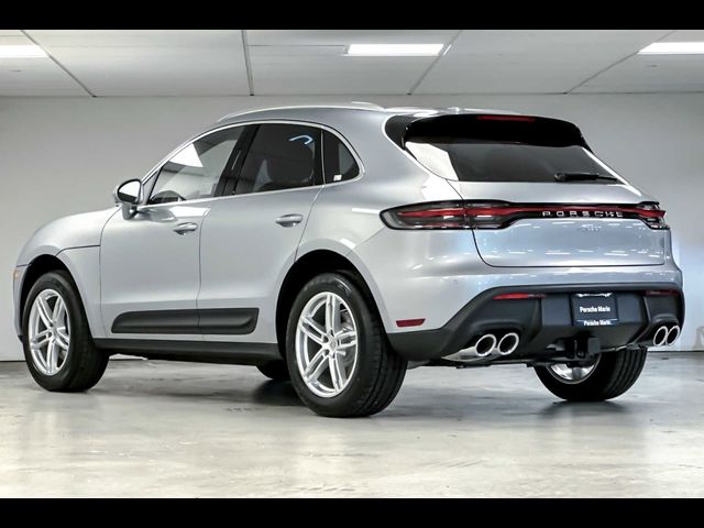 2025 Porsche Macan Base