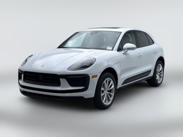 2025 Porsche Macan Base