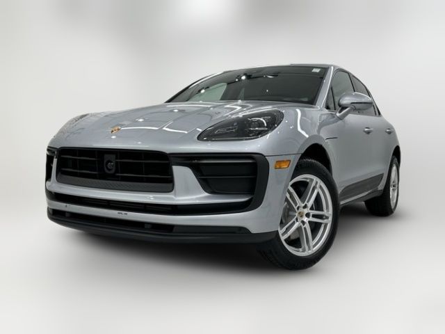 2025 Porsche Macan Base