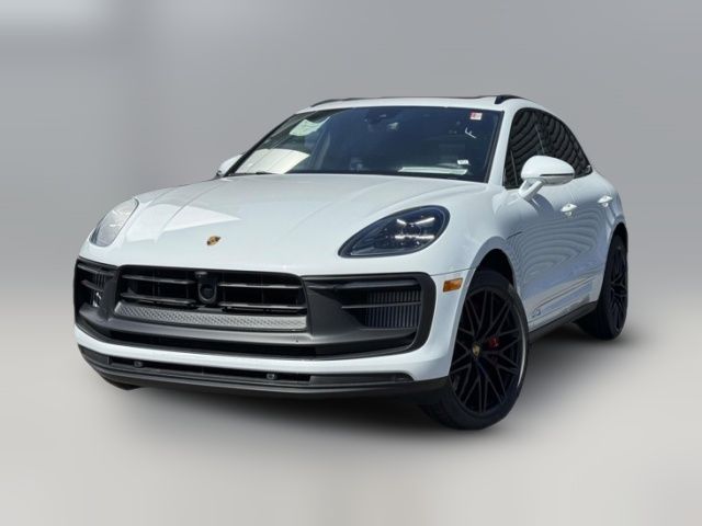 2025 Porsche Macan GTS
