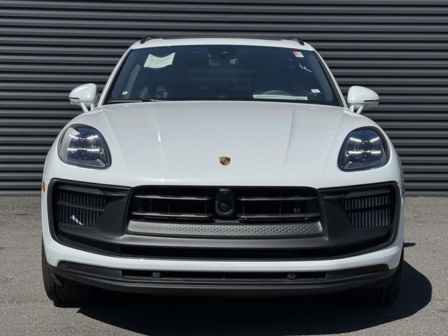 2025 Porsche Macan GTS