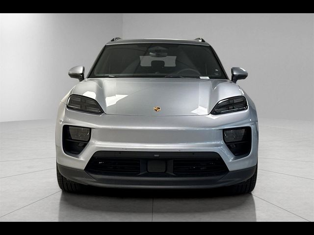 2025 Porsche Macan Electric