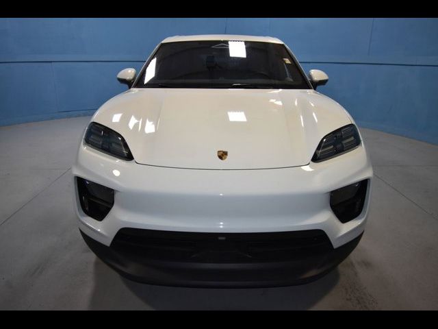 2025 Porsche Macan Electric