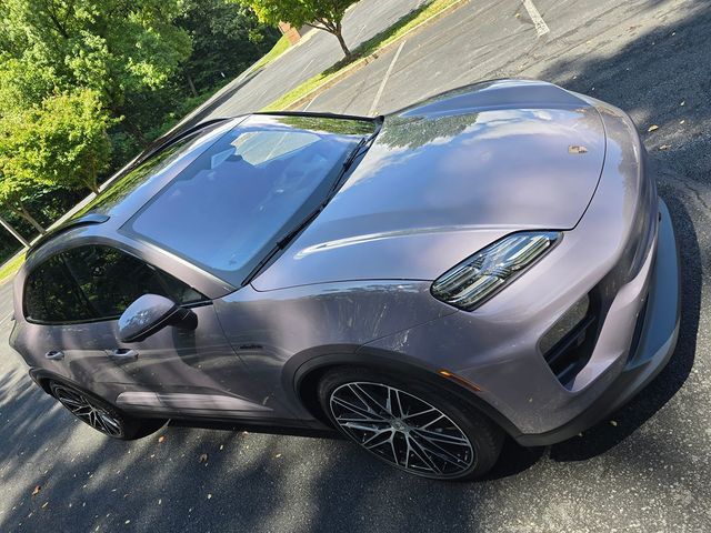 2025 Porsche Macan Electric 4