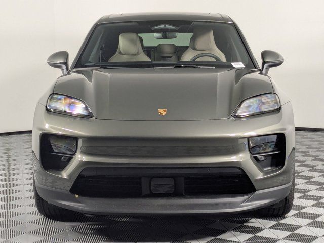 2025 Porsche Macan Electric 4