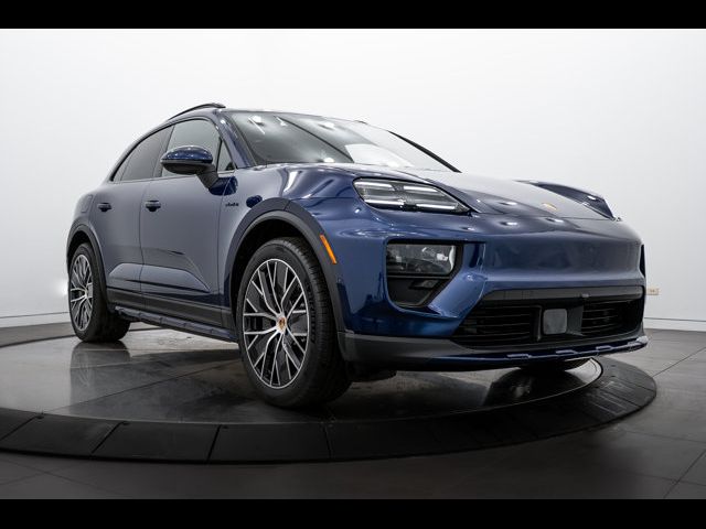 2025 Porsche Macan Electric 4S