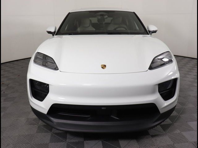 2025 Porsche Macan Electric 4S