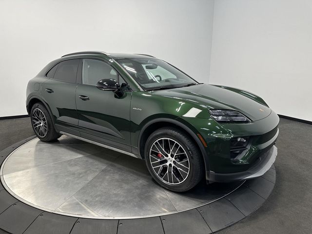 2025 Porsche Macan Electric 4S