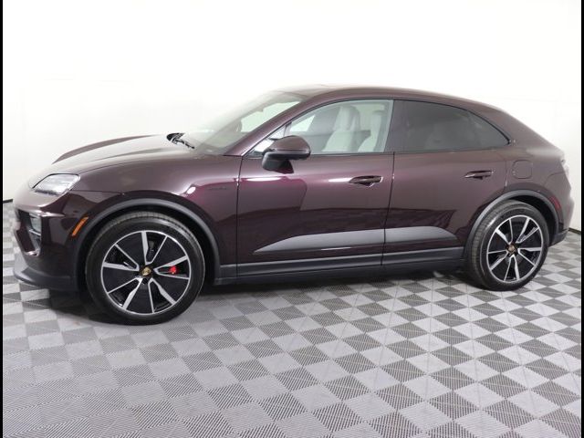 2025 Porsche Macan Electric 4S