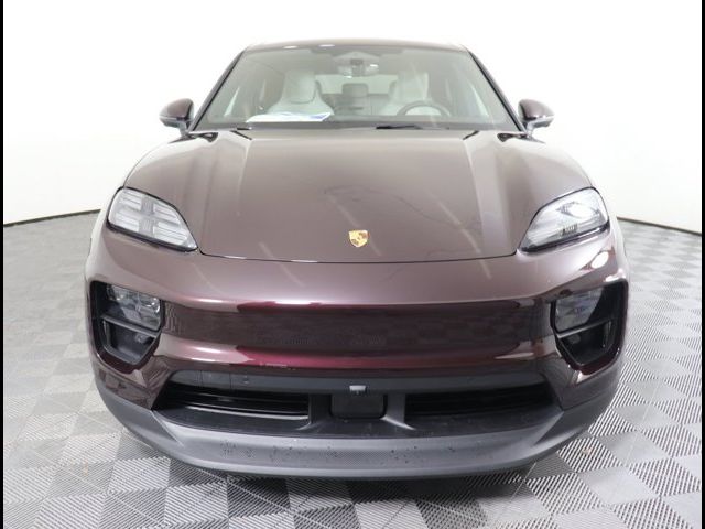 2025 Porsche Macan Electric 4S