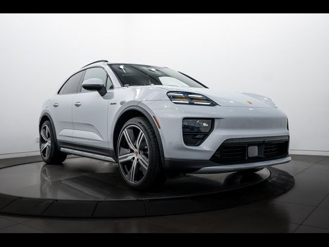 2025 Porsche Macan Electric 4S