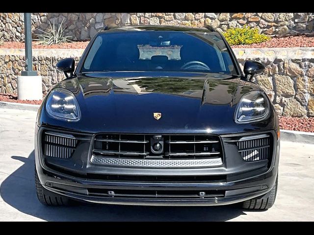 2025 Porsche Macan GTS