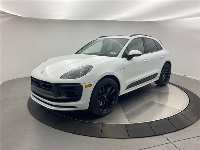 2025 Porsche Macan GTS