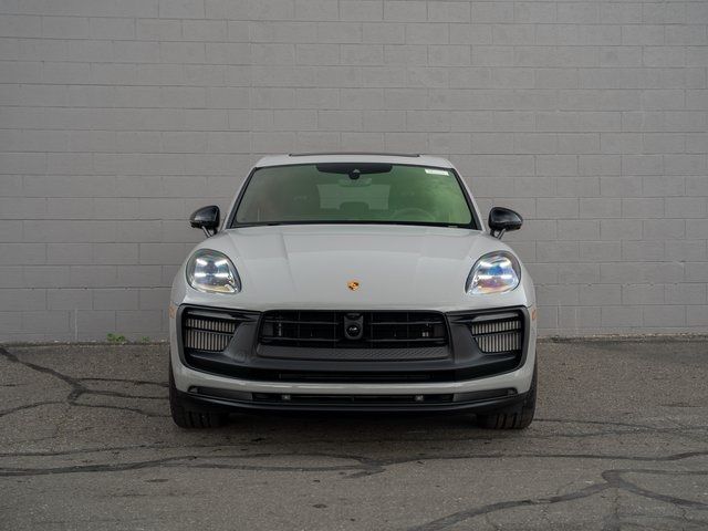 2025 Porsche Macan GTS