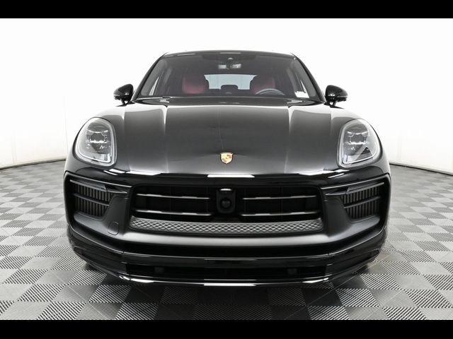 2025 Porsche Macan GTS