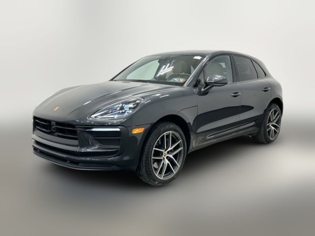 2025 Porsche Macan Base