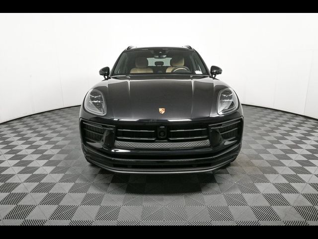 2025 Porsche Macan S