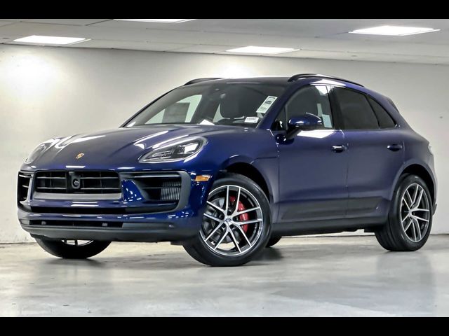 2025 Porsche Macan S