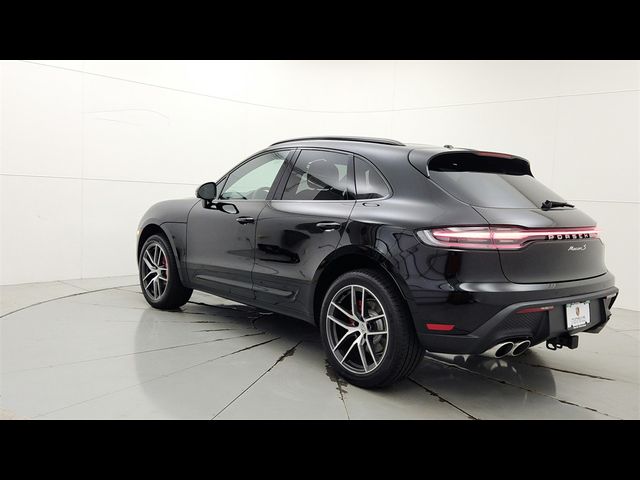 2025 Porsche Macan S