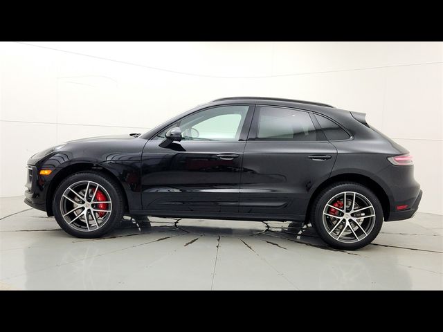 2025 Porsche Macan S