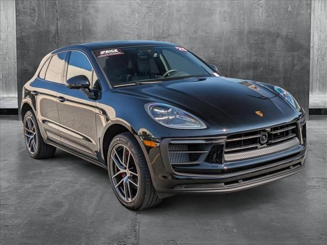 2025 Porsche Macan S