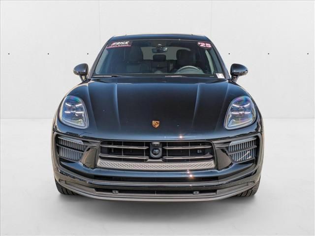 2025 Porsche Macan S