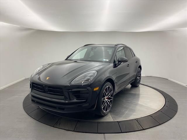 2025 Porsche Macan S