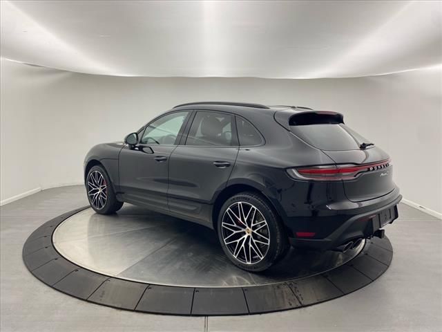 2025 Porsche Macan S