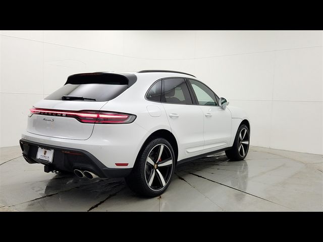 2025 Porsche Macan S