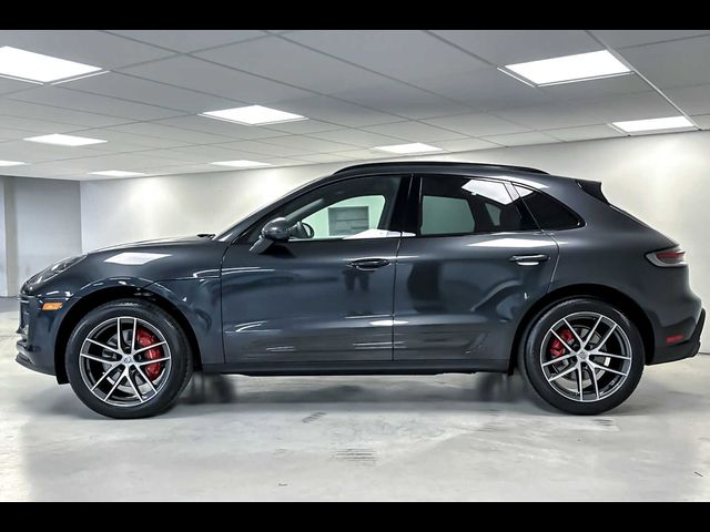 2025 Porsche Macan S