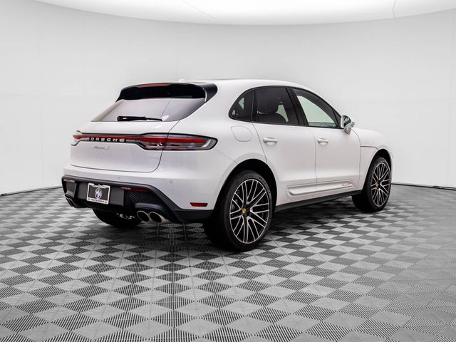 2025 Porsche Macan S