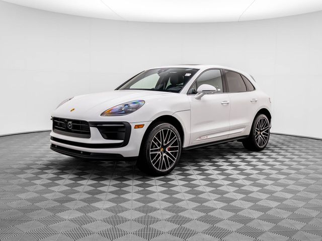 2025 Porsche Macan S