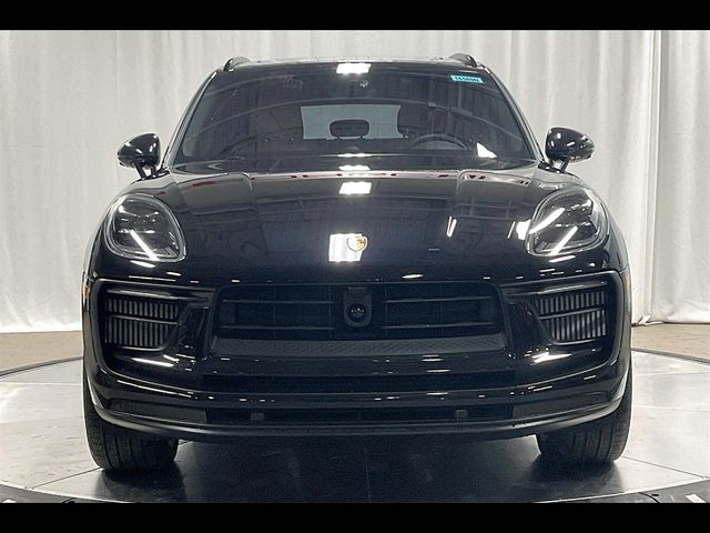 2025 Porsche Macan S