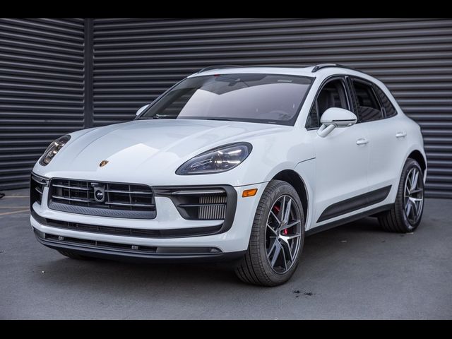 2025 Porsche Macan S