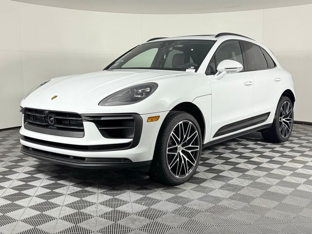 2025 Porsche Macan S