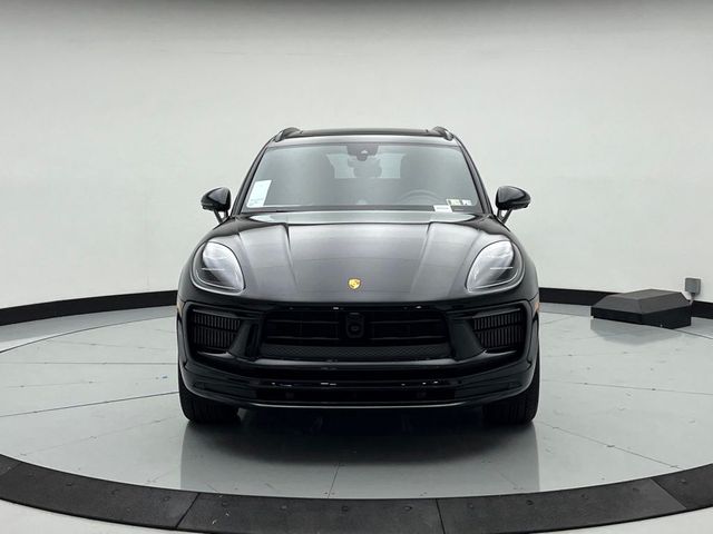 2025 Porsche Macan S