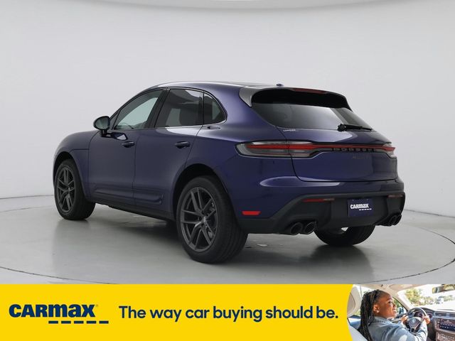 2025 Porsche Macan T