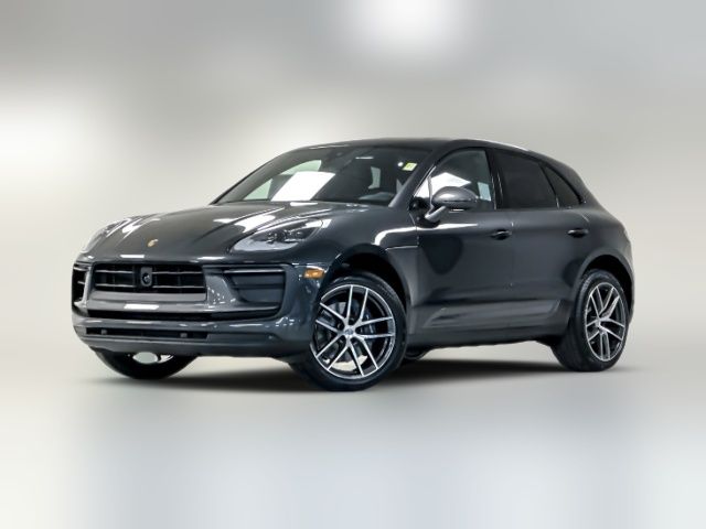 2025 Porsche Macan T