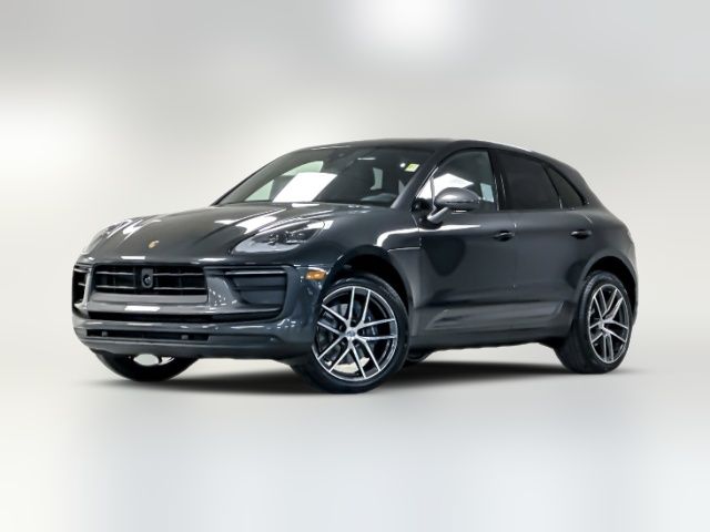 2025 Porsche Macan T