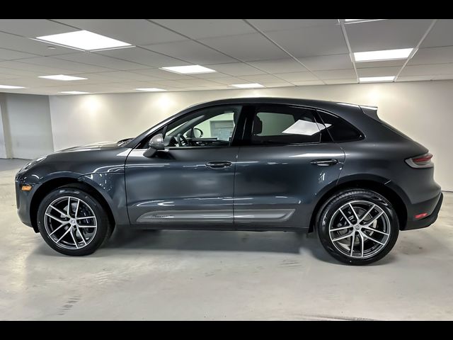 2025 Porsche Macan T