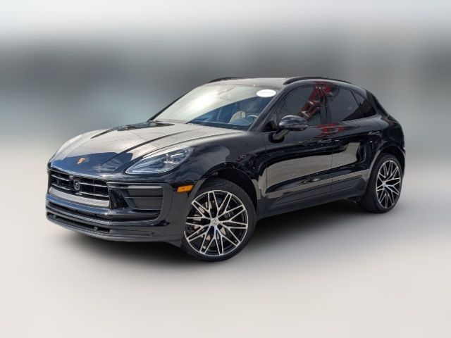 2025 Porsche Macan T