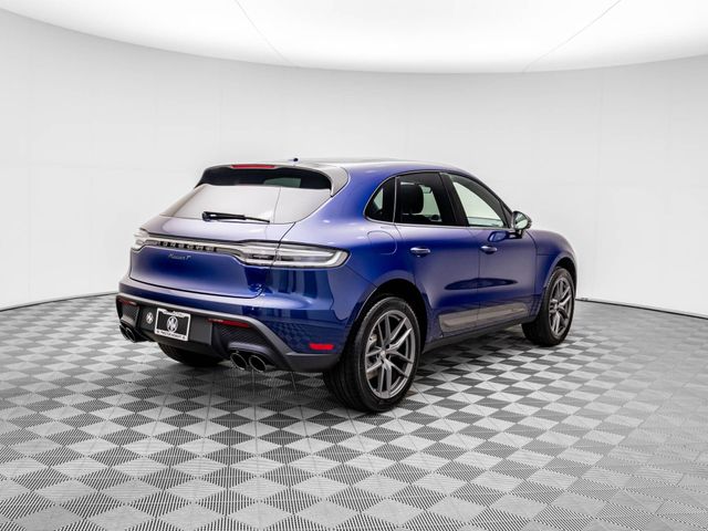 2025 Porsche Macan T