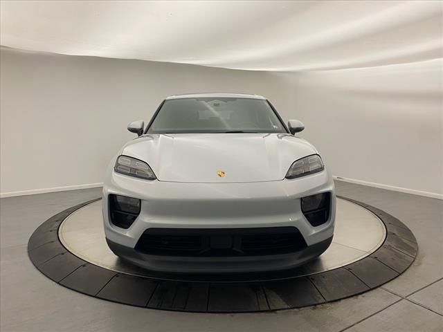 2025 Porsche Macan Electric