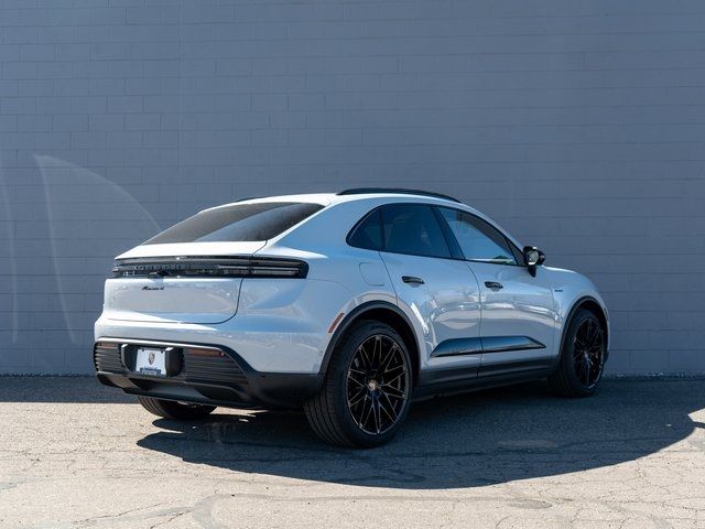 2025 Porsche Macan Electric 4