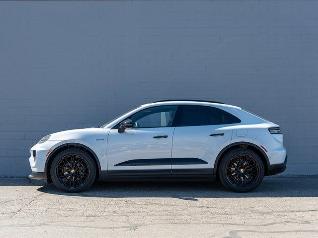 2025 Porsche Macan Electric 4