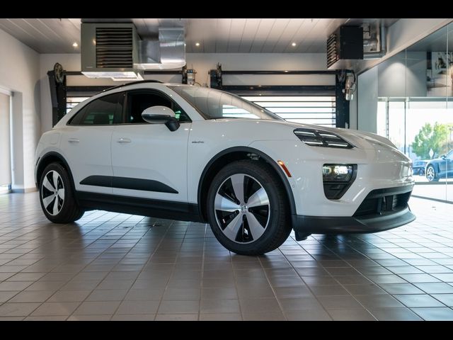 2025 Porsche Macan Electric 4