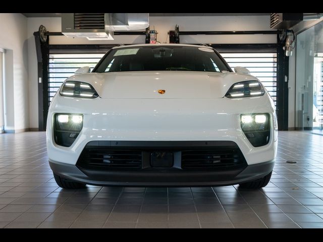 2025 Porsche Macan Electric 4